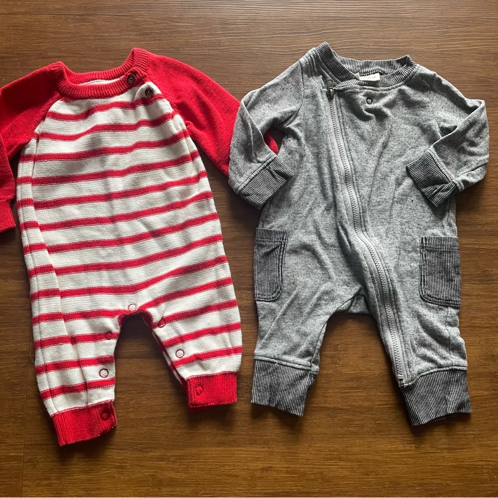Cat & Jack Bodysuit Newborn Lot Set Long Sleeve One Piece Baby Sweater Red Strip